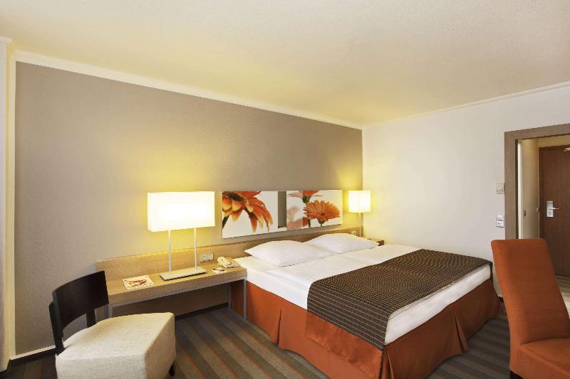 H4 Hotel Frankfurt Messe - Oda