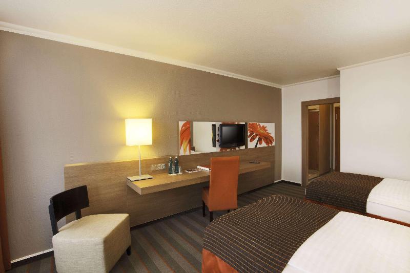 H4 Hotel Frankfurt Messe - Oda