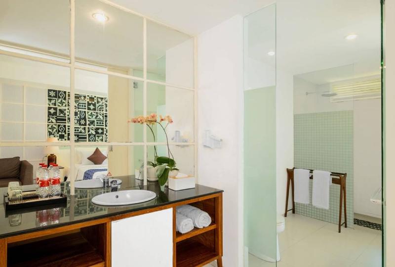 The Kanjeng Suite & Villa Sanur - Oda