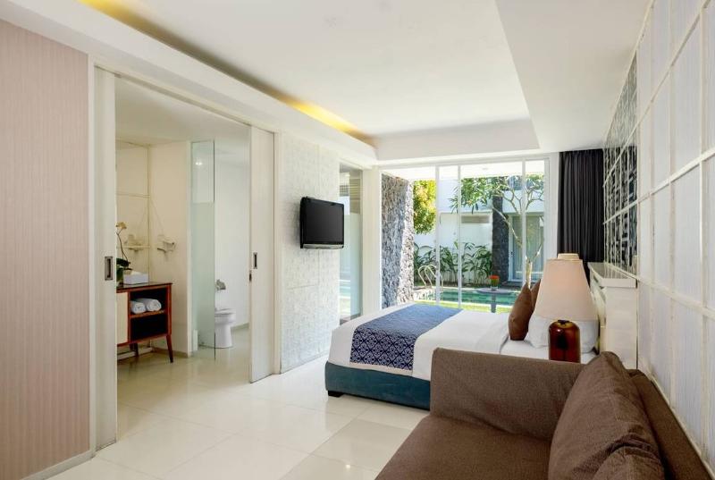 The Kanjeng Suite & Villa Sanur - Oda