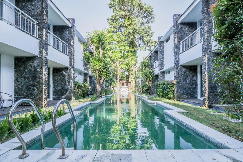 The Kanjeng Suite & Villa Sanur - Havuz