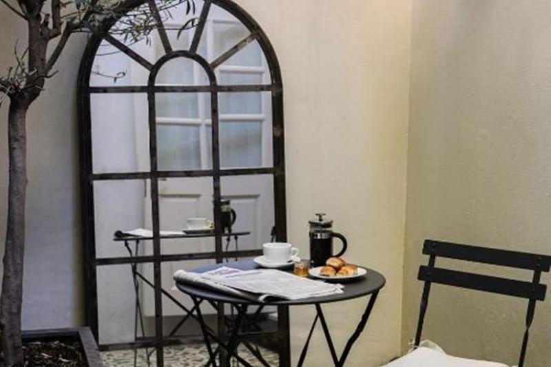 Tophams Hotel Belgravia - Oda