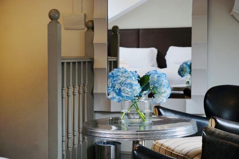 Tophams Hotel Belgravia - Oda