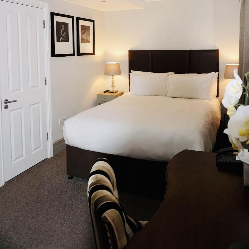 Tophams Hotel Belgravia - Oda