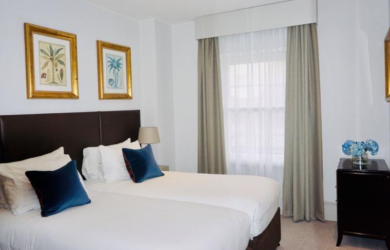 Tophams Hotel Belgravia - Oda