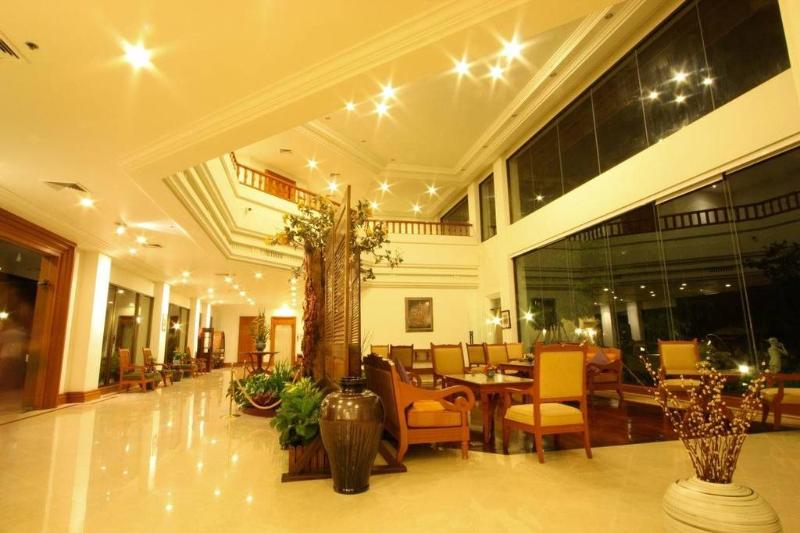 Imperial River House Resort Chiang Rai - Lobi