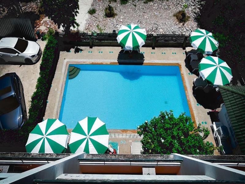 Sirin Hotel Huahin - Havuz