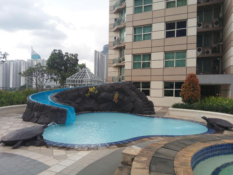 Batavia Apartments Serviced Residence Jakarta - Havuz