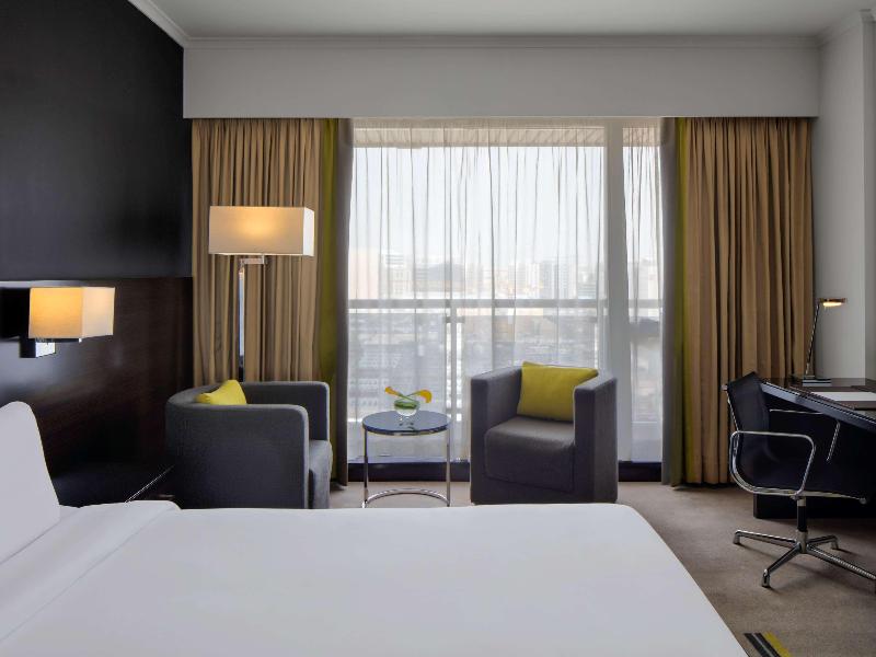 Pullman Dubai Creek City Centre - Oda