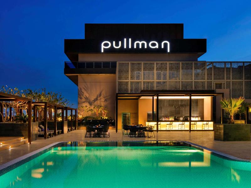 Pullman Dubai Creek City Centre - Havuz