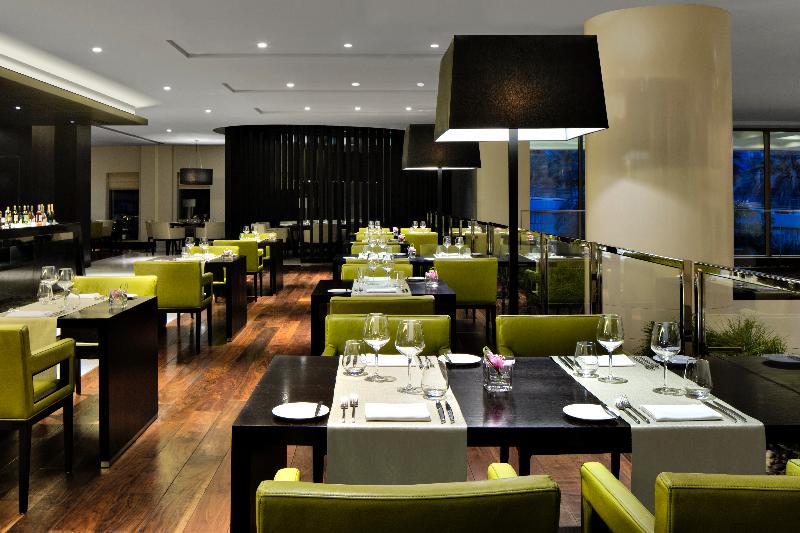 Pullman Dubai Creek City Centre - Restoran