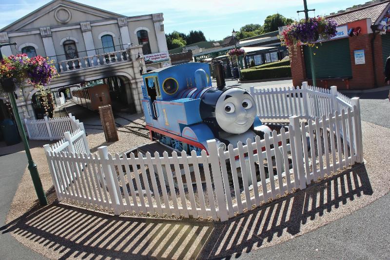 Drayton Manor Hotel - Aktivite