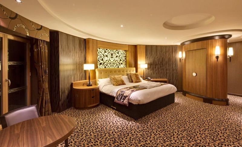 Drayton Manor Hotel - Genel