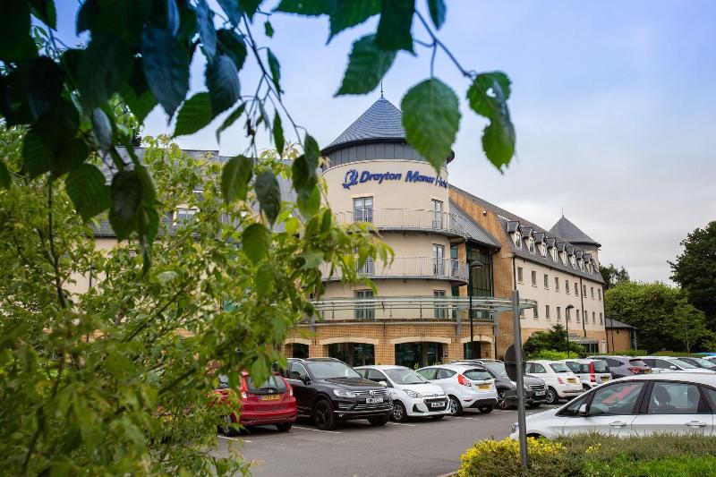 Drayton Manor Hotel - Genel