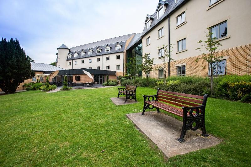 Drayton Manor Hotel - Genel