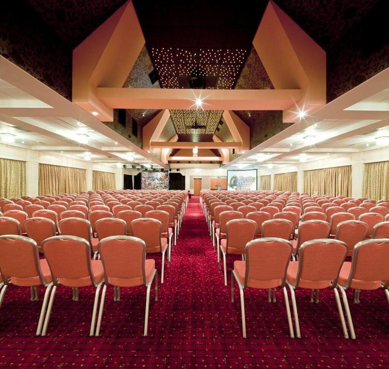 Drayton Manor Hotel - Oda