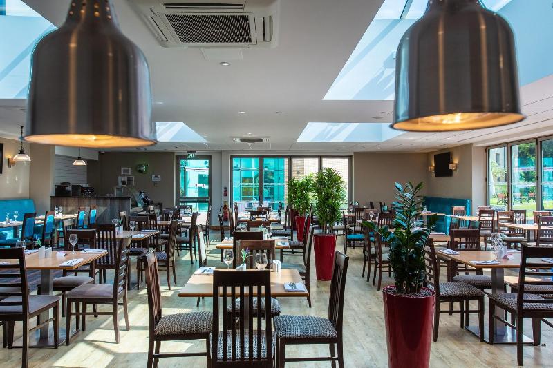 Drayton Manor Hotel - Restoran
