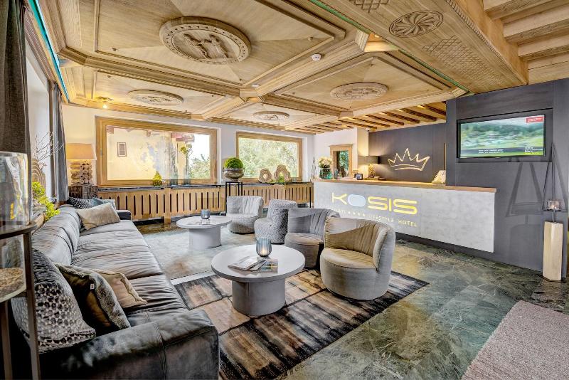 KOSIS Sports Lifestyle Hotel - Lobi