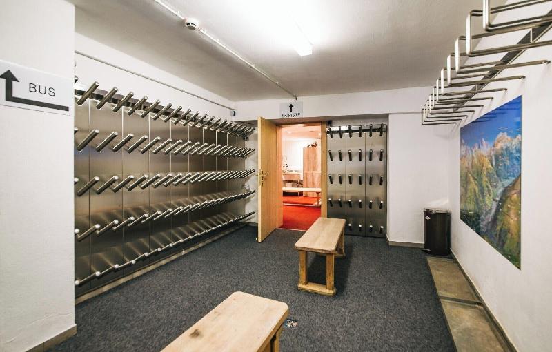 Arlenburg Hotel - Lobi
