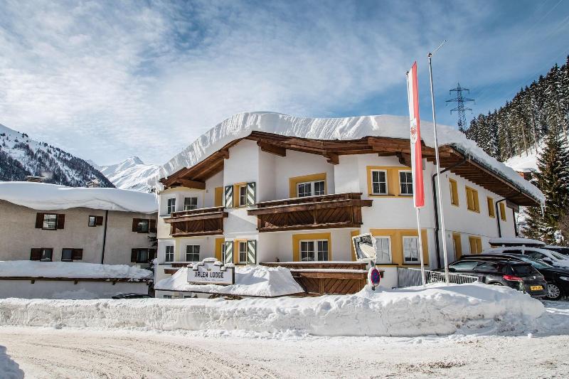 Arlenburg Hotel - Genel
