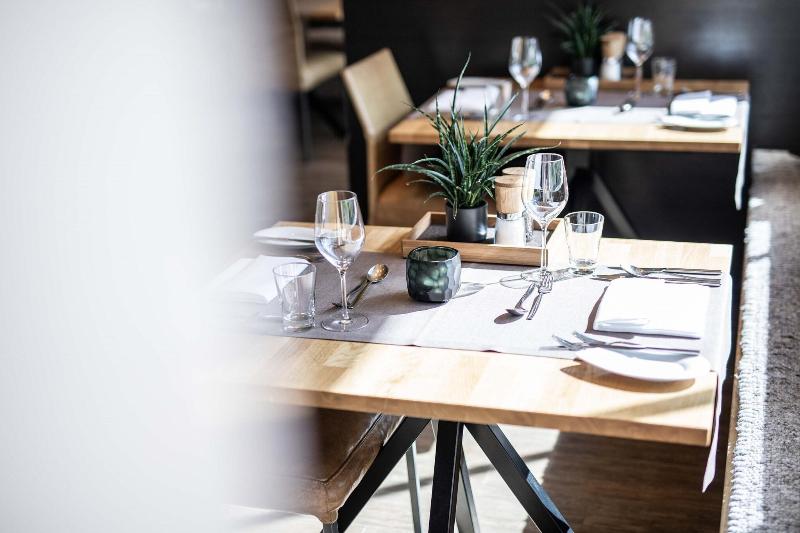 Arlmont - Restoran