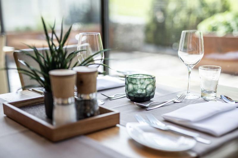 Arlmont - Restoran