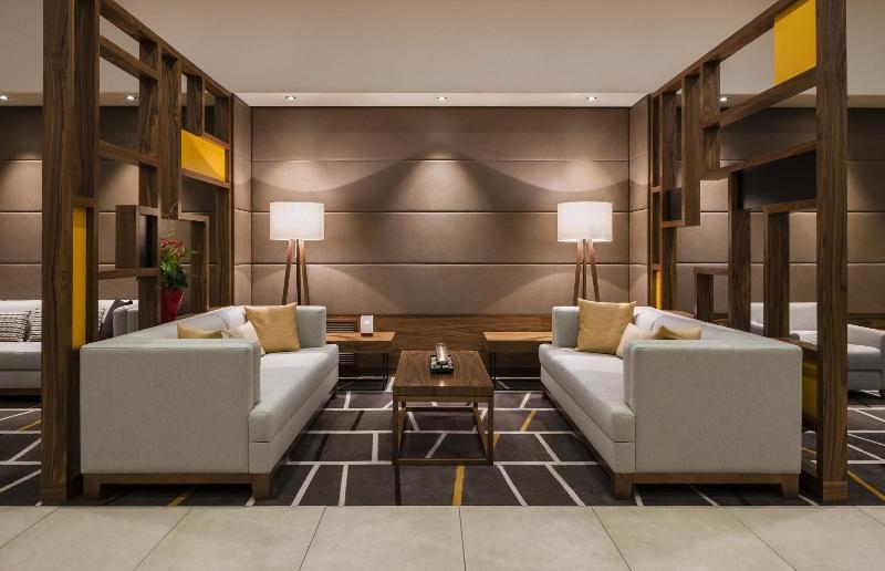 Marriott Hotel Munich Airport - Lobi