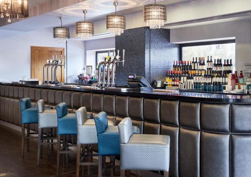 Leonardo Hotel Newcastle Quayside - Bar