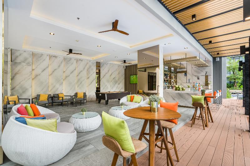 Altera Hotel and Residence by At Mind - Bar
