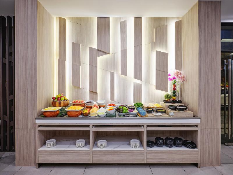 Altera Hotel and Residence by At Mind - Restoran