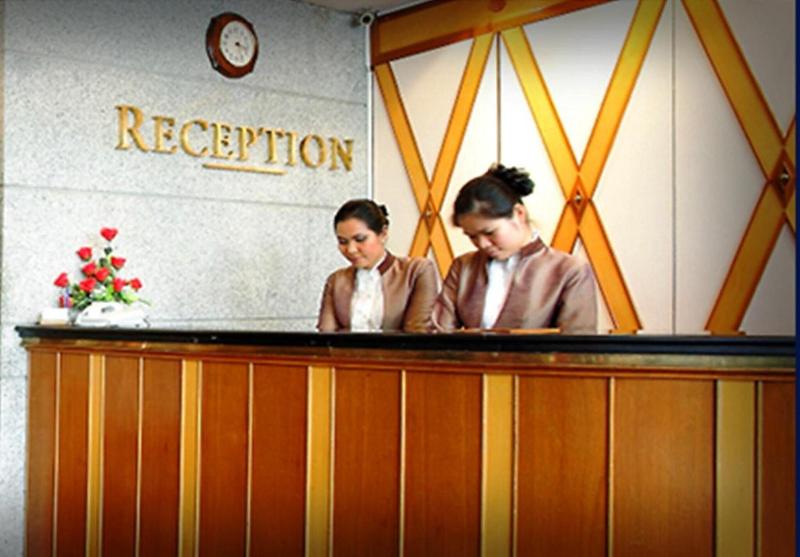 Majestic Suites - Lobi