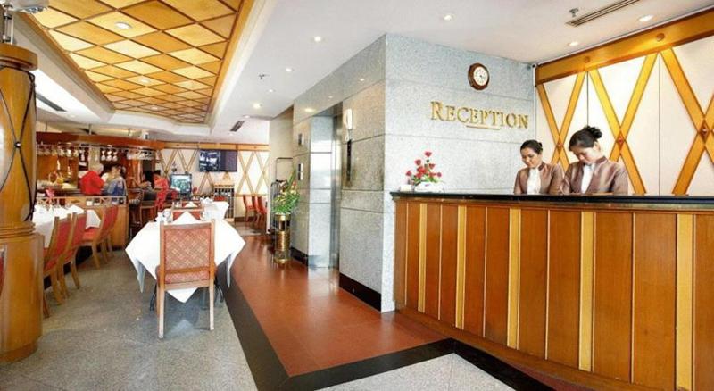 Majestic Suites - Lobi