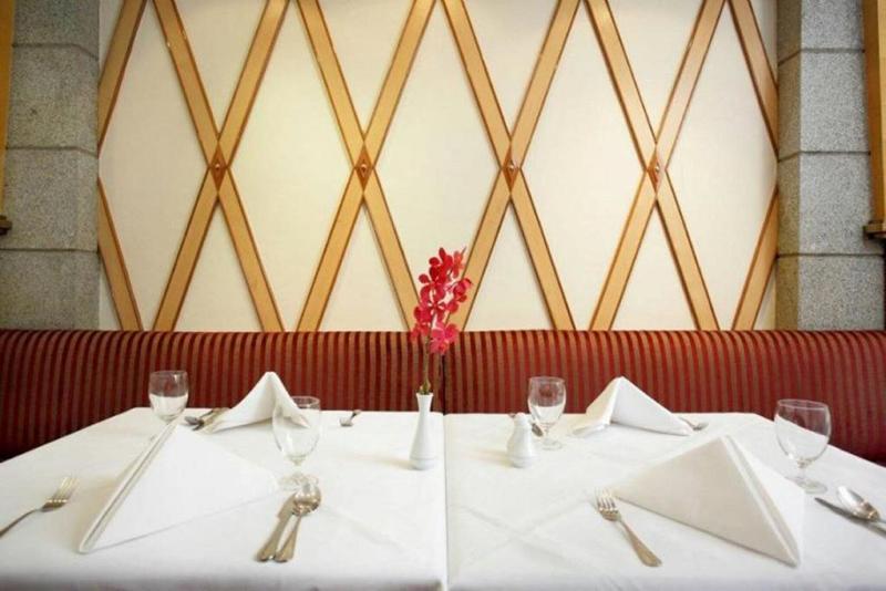 Majestic Suites - Restoran