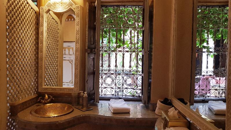 Riad Armelle - Oda