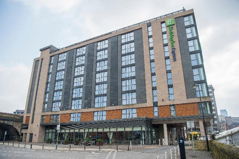 Holiday Inn Express Sheffield Centre - Genel