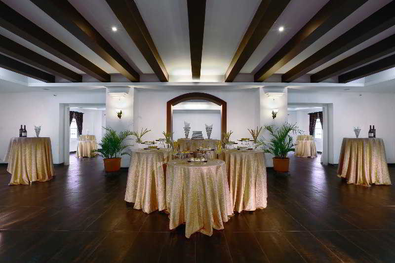 Grand City Hall Hotel Serviced Residences Medan fotoÄŸrafÄ±