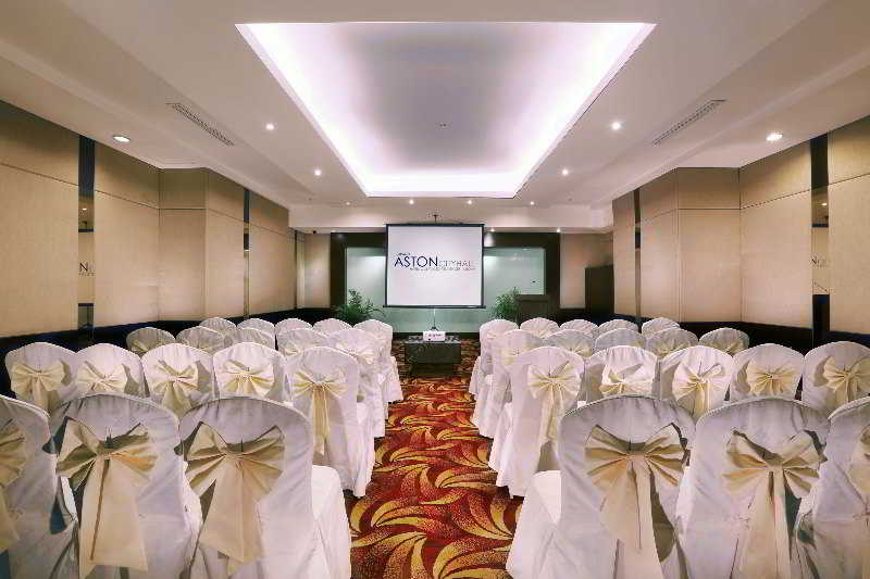 Grand City Hall Hotel Serviced Residences Medan fotoÄŸrafÄ±