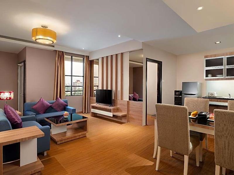 Grand City Hall Hotel Serviced Residences Medan - Oda