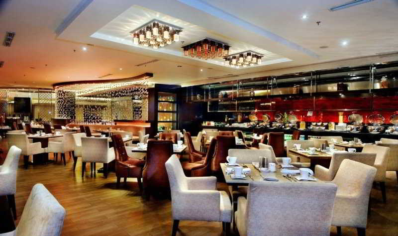 Grand City Hall Hotel Serviced Residences Medan fotoÄŸrafÄ±