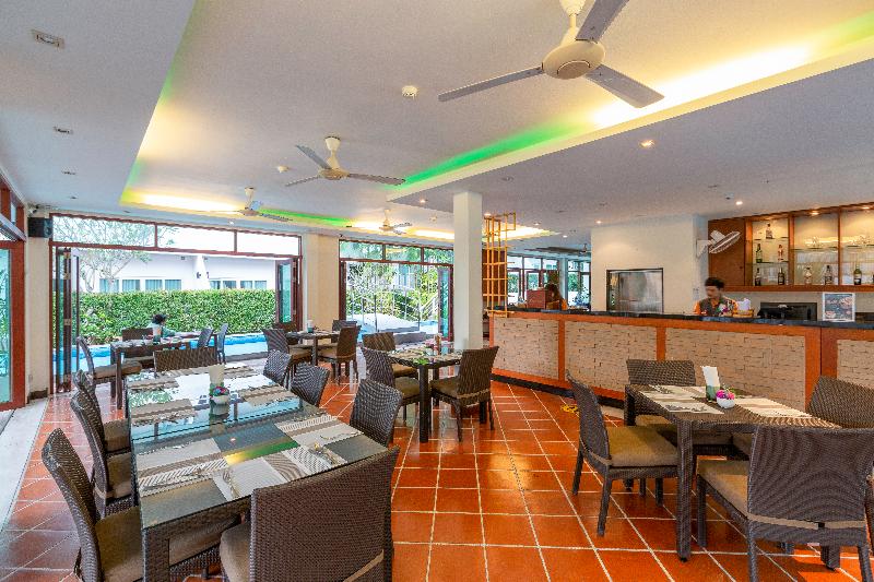 Phunawa Resort (SHA Extra+) - Restoran