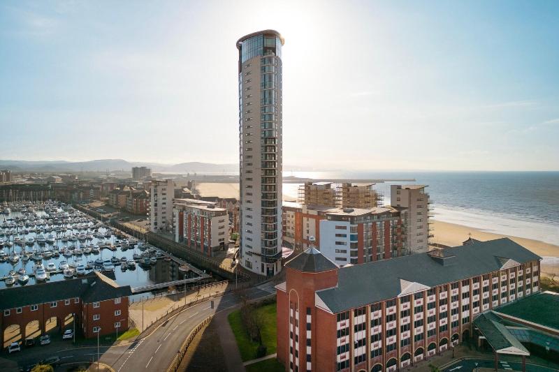 Delta Hotels by Marriott Swansea - Plaj
