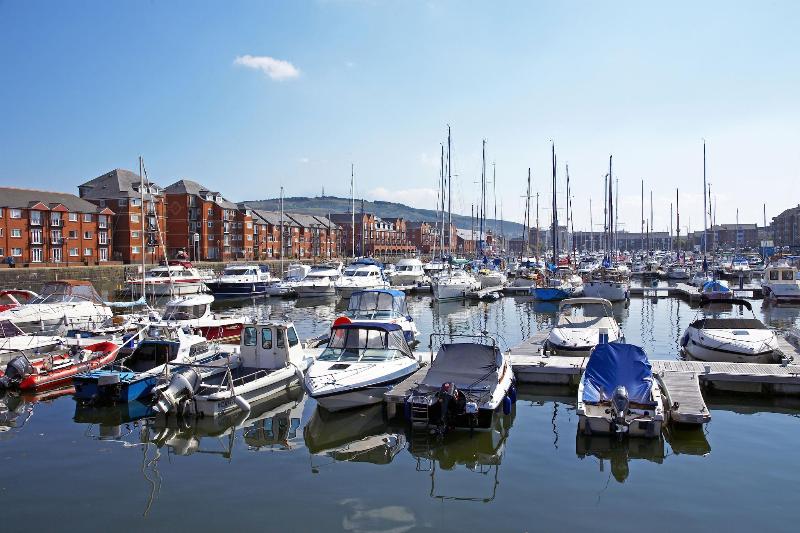 Delta Hotels by Marriott Swansea - Plaj