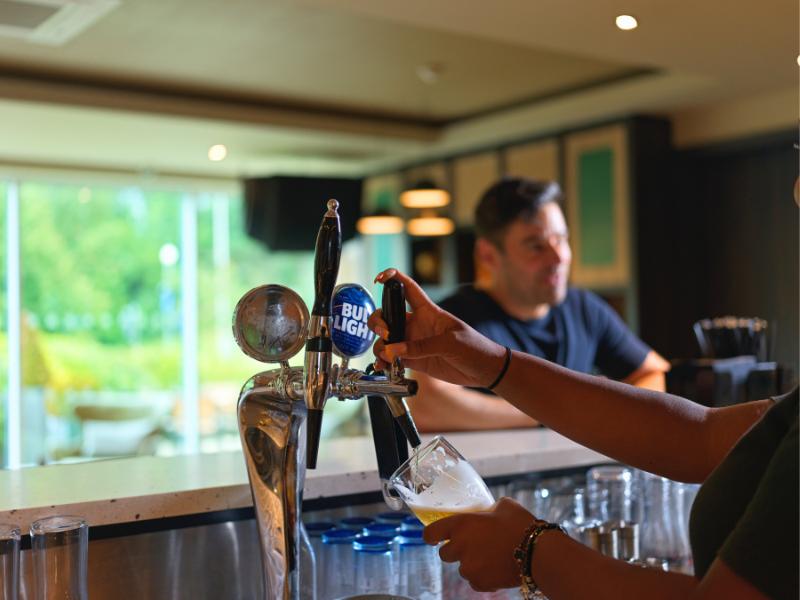 B&B Hotel Cambridge South - Bar