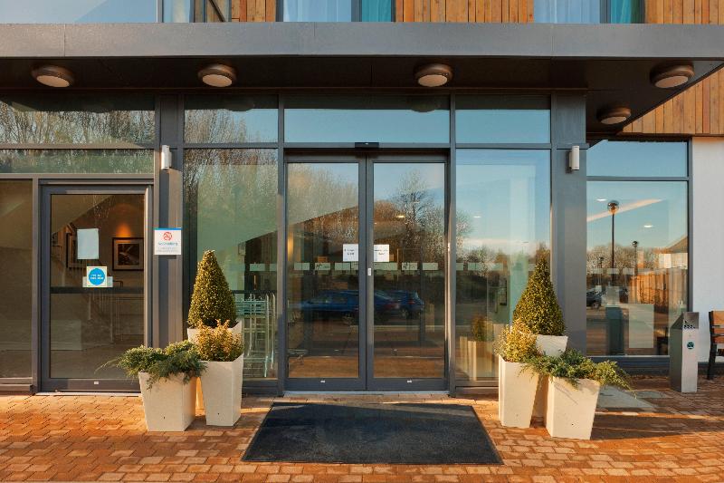 B&B Hotel Cambridge South - Genel