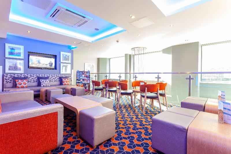 Holiday Inn Express Edinburgh Royal Mile - Genel