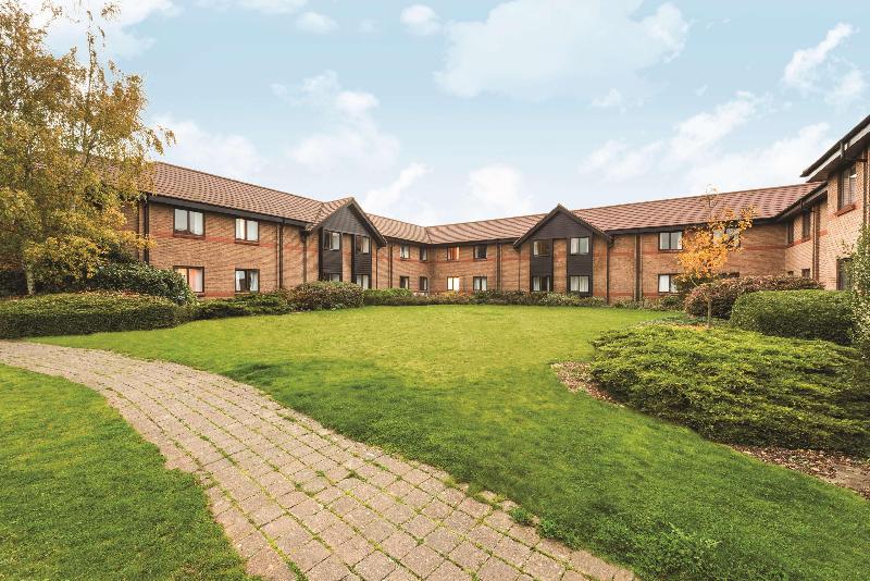 Ramada Cambridge - Genel