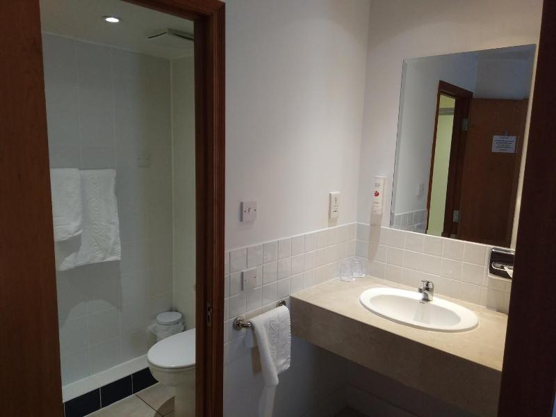 Ramada Cambridge - Genel