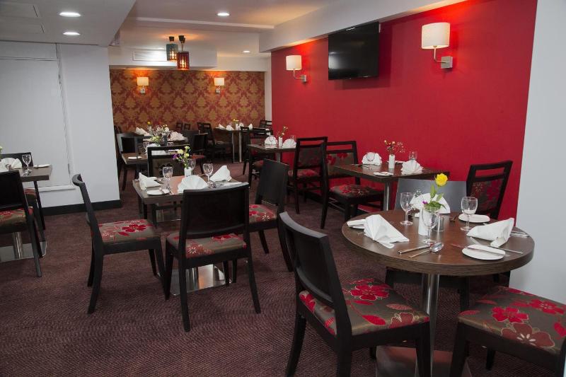 Ramada Cambridge - Genel