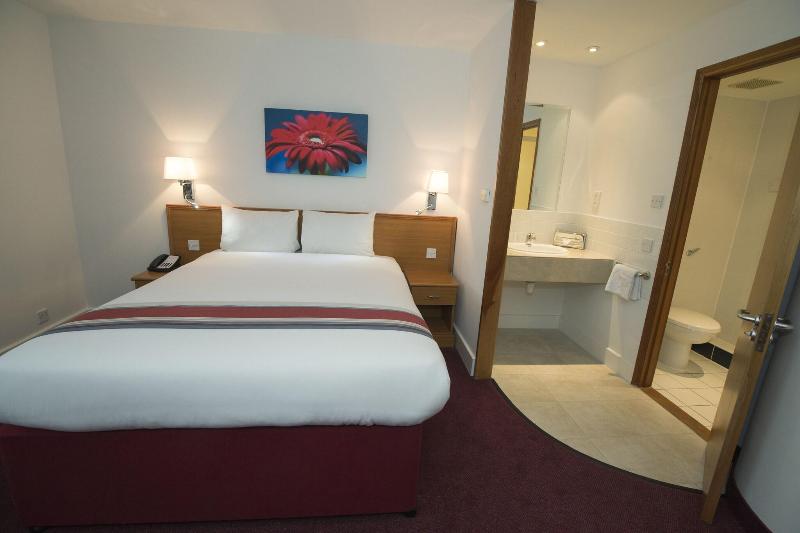 Ramada Cambridge - Oda