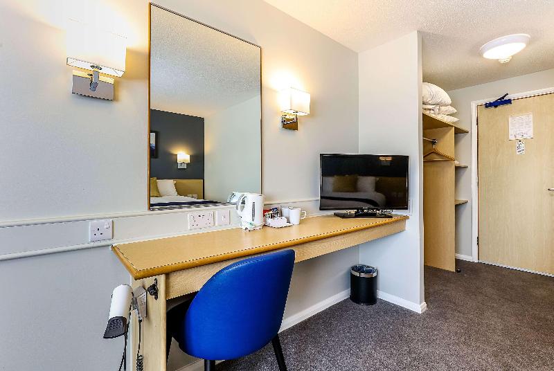 Days Inn Fleet M3 - Oda